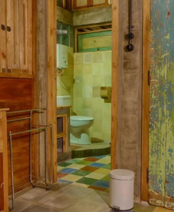 Lorong Homestay Бантул Екстериор снимка